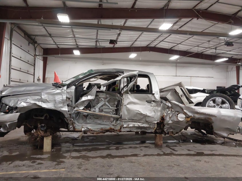 2004 Dodge Ram 1500 Slt/Laramie VIN: 1D7HU18N54S563039 Lot: 44218800