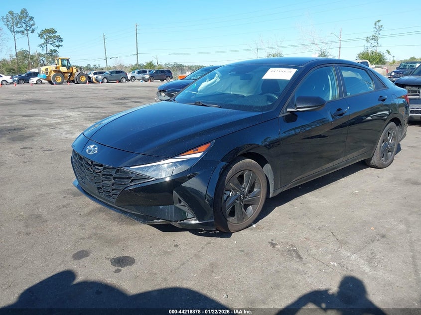 2022 Hyundai Elantra Sel