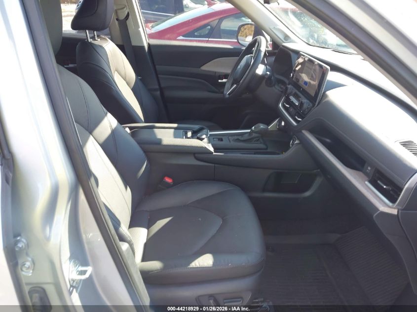 2024 Toyota Grand Highlander Platinum