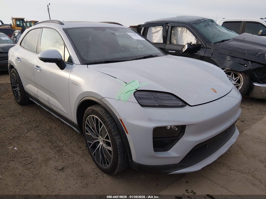 2024 Porsche Macan Electric 4