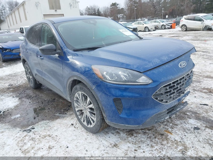 2022 Ford Escape Se