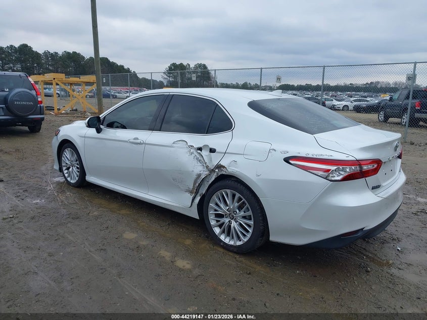 2020 Toyota Camry Xle