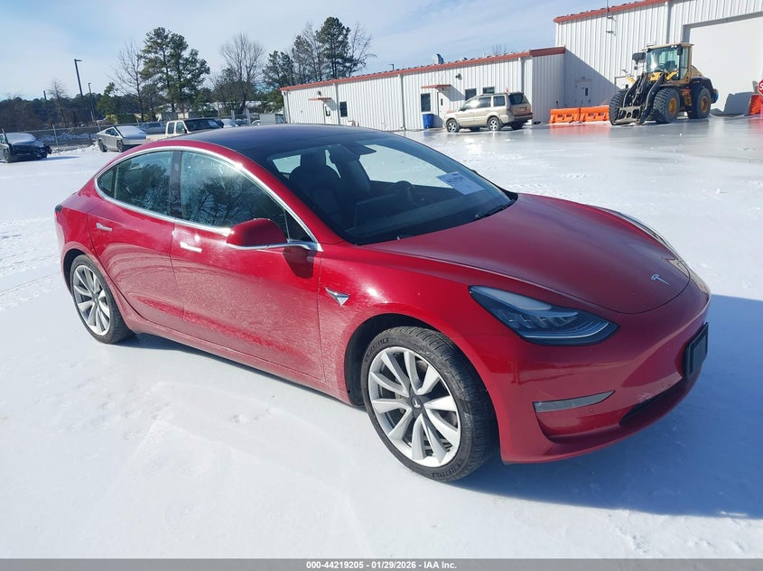 2018 Tesla Model 3 Long Range/Mid Range