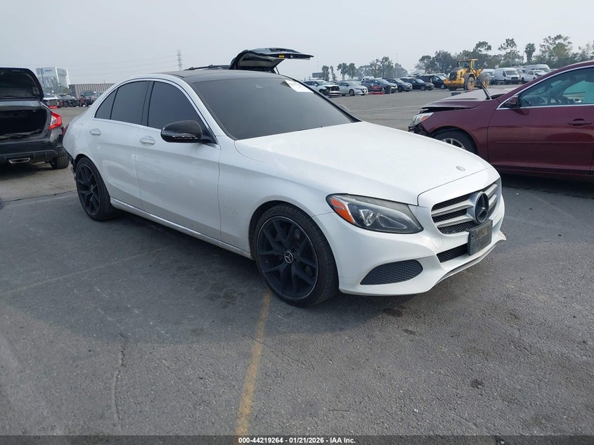 2016 Mercedes-Benz C 300