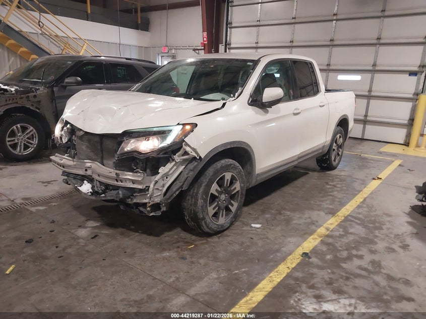 VIN 5FPYK3F68HB004117 2017 HONDA RIDGELINE RTL-T