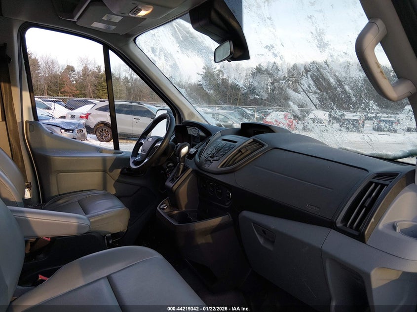 2019 Ford Transit-250