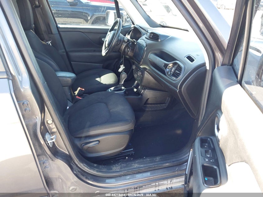 2018 Jeep Renegade Altitude Fwd