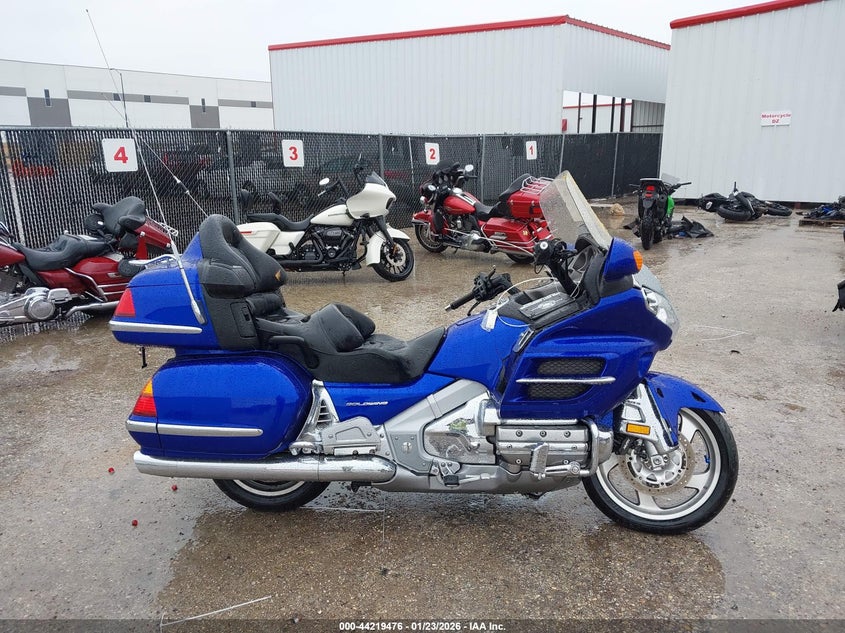 2005 Honda Gl1800 A VIN: 1HFSC47415A405095 Lot: 44219476