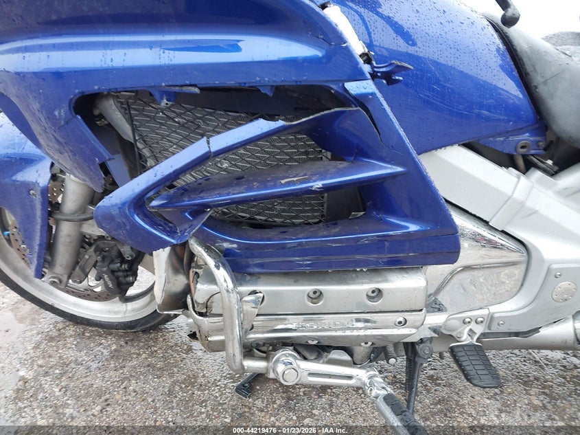 2005 Honda Gl1800 A VIN: 1HFSC47415A405095 Lot: 44219476