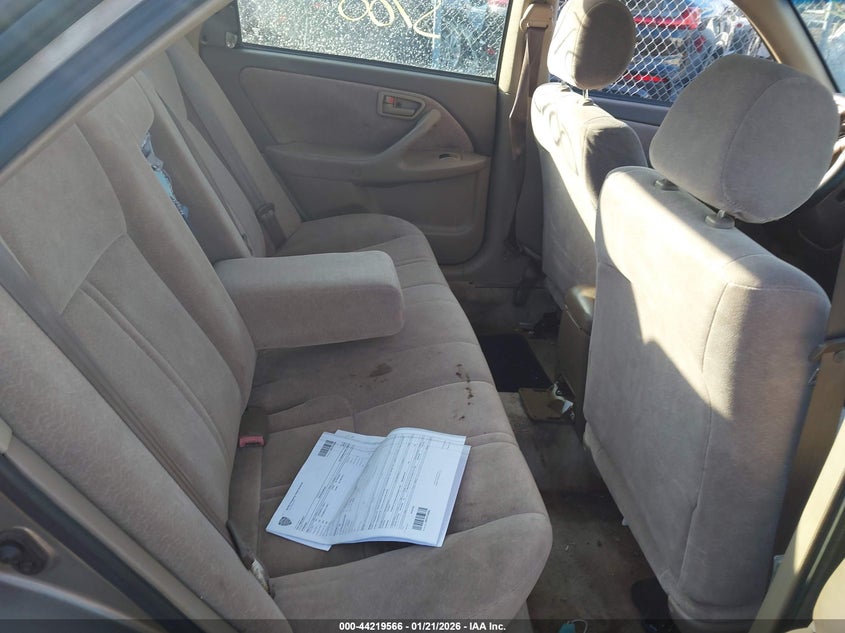 1999 TOYOTA CAMRY auction photo 8
