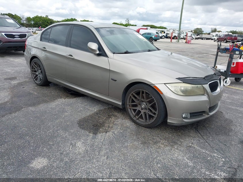 WBAPH77519NM45099 2009 BMW 328I auction photo 1
