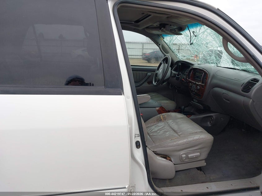 2003 Toyota Sequoia Limited V8