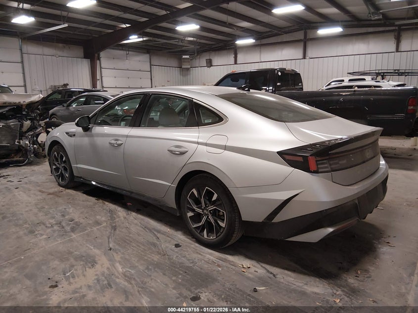 2025 Hyundai Sonata Sel