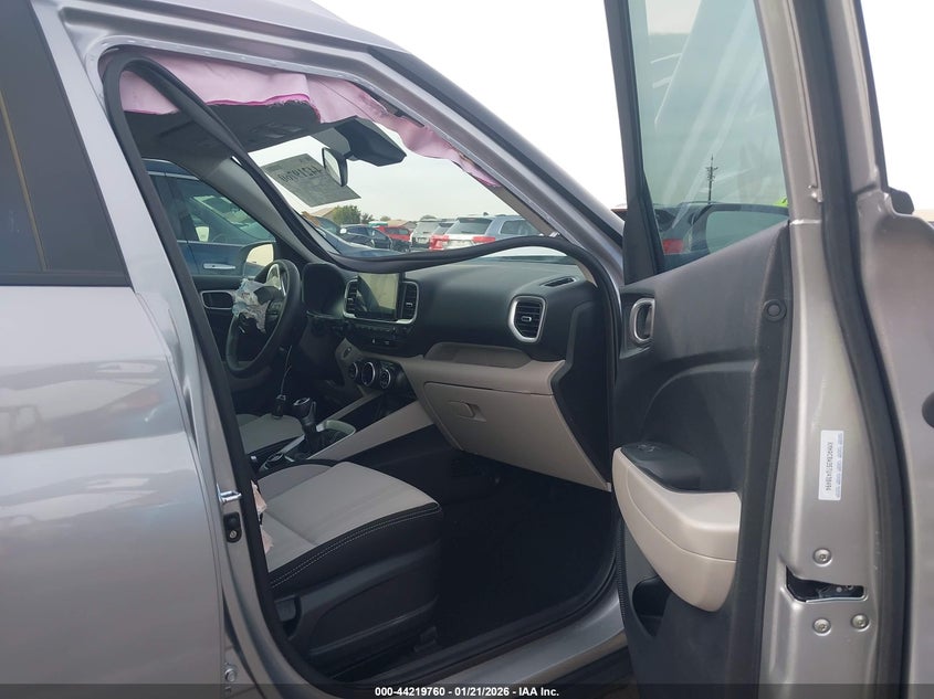 2026 Hyundai Venue Sel