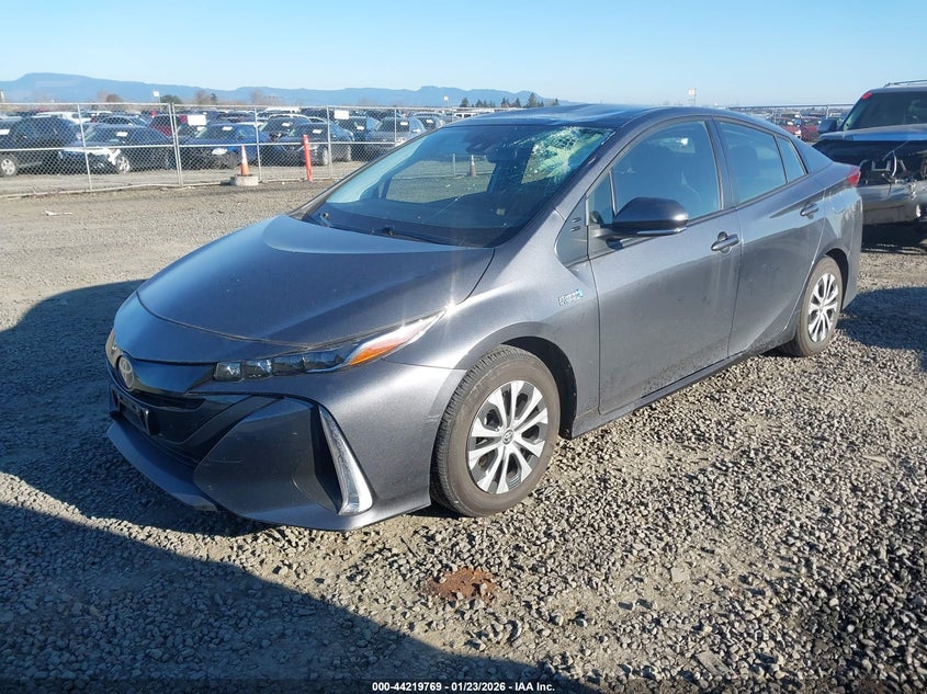 2021 Toyota Prius Prime Le