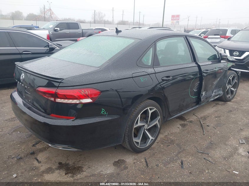 2020 Volkswagen Passat 2.0T R-Line