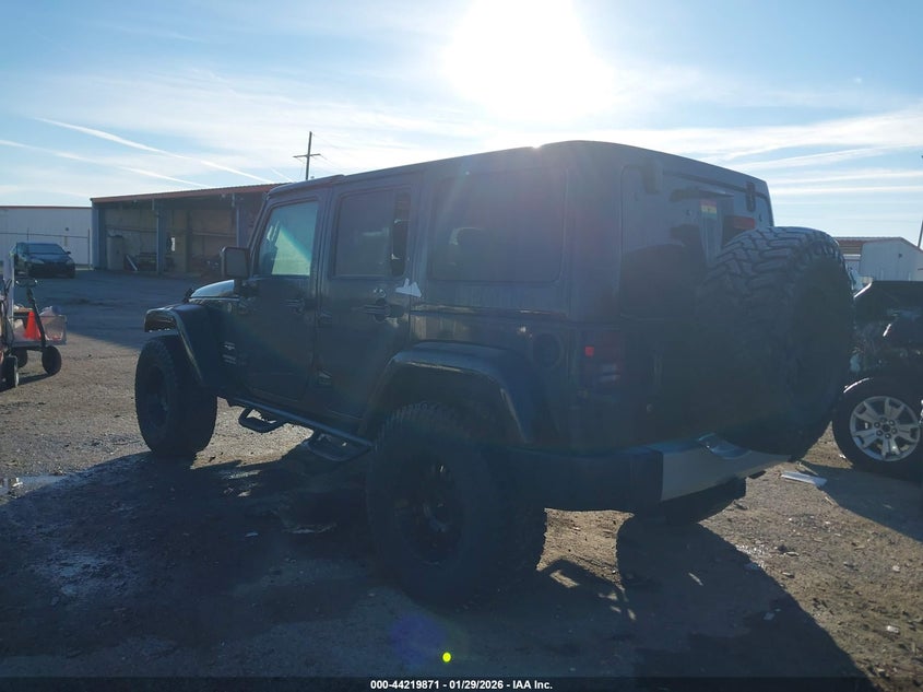2013 Jeep Wrangler Unlimited Sahara
