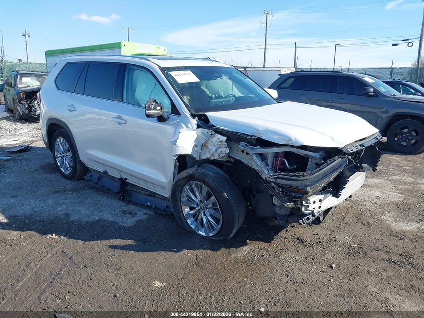 2024 Toyota Grand Highlander Platinum