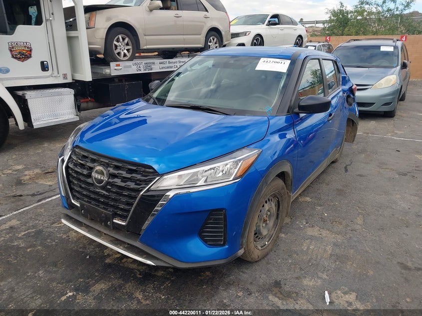 2025 Nissan Kicks Play S