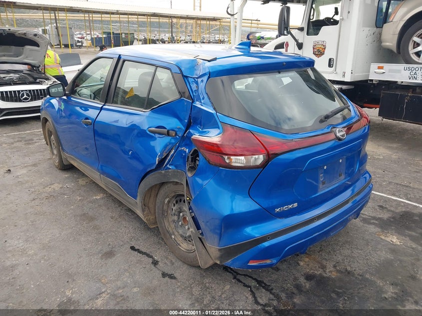 2025 Nissan Kicks Play S