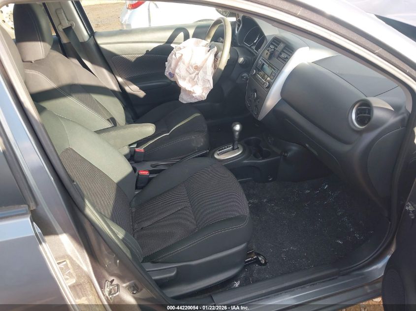 2018 Nissan Versa 1.6 Sv