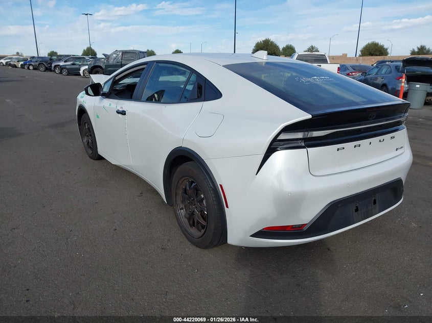 2025 Toyota Prius Plug-In Hybrid Se