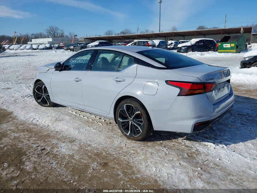 2024 Nissan Altima Sr Fwd