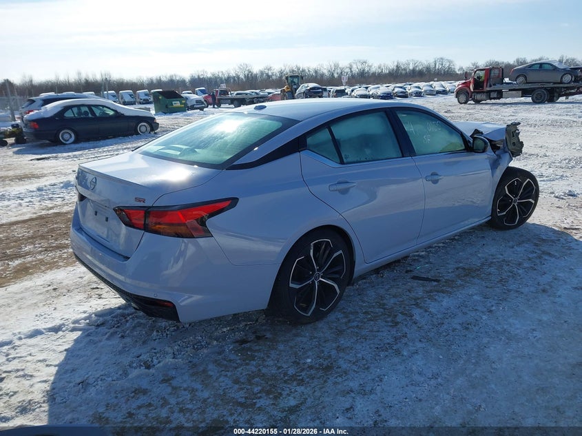 2024 Nissan Altima Sr Fwd