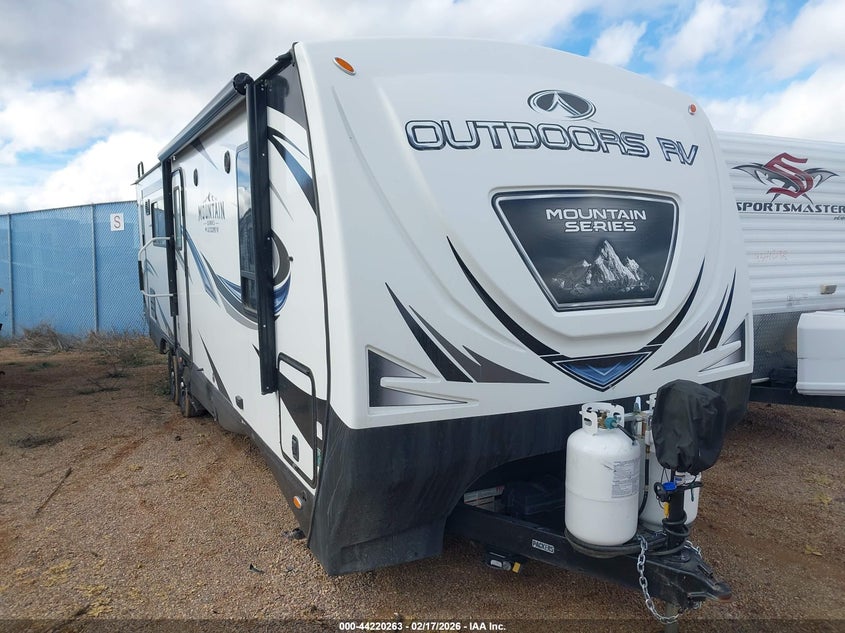 2022 Outdoors Rv Mountain Series