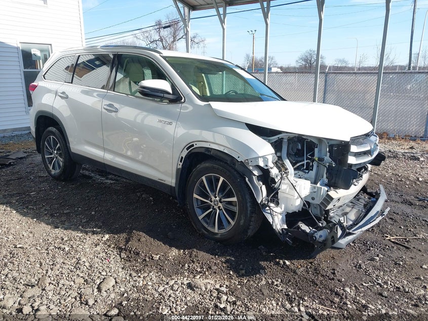 2019 Toyota Highlander Hybrid Xle