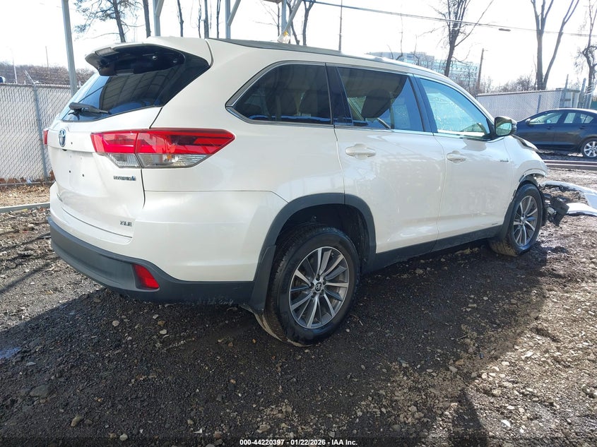 2019 Toyota Highlander Hybrid Xle