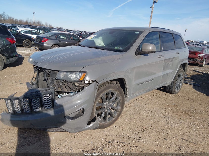 2021 Jeep Grand Cherokee Laredo X 4X4