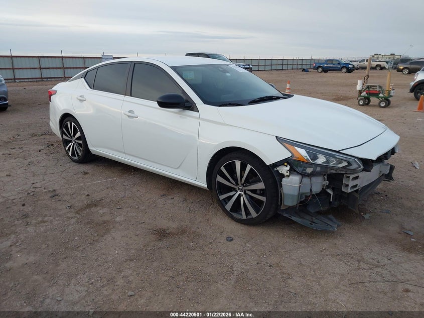 2020 Nissan Altima Sr Fwd