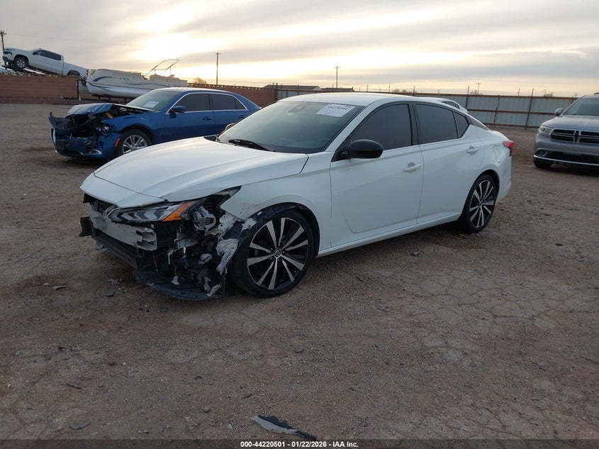 2020 Nissan Altima Sr Fwd