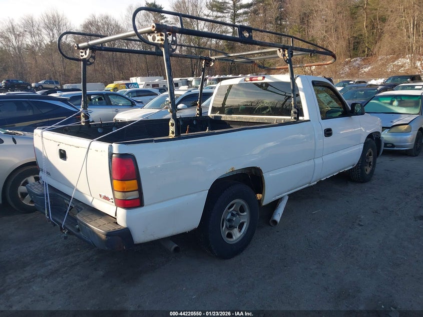 2004 GMC Sierra 1500 Work Truck