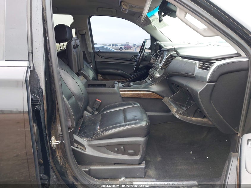 2016 Chevrolet Suburban Lt