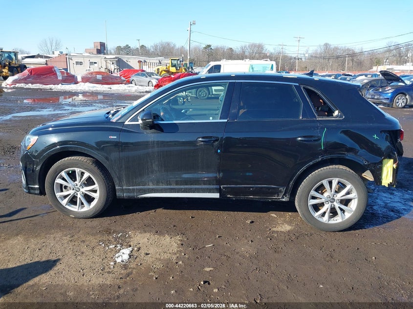 2021 Audi Q3 Premium 45 Tfsi S Line Quattro Tiptronic VIN: WA1DECF32M1042928 Lot: 44220663