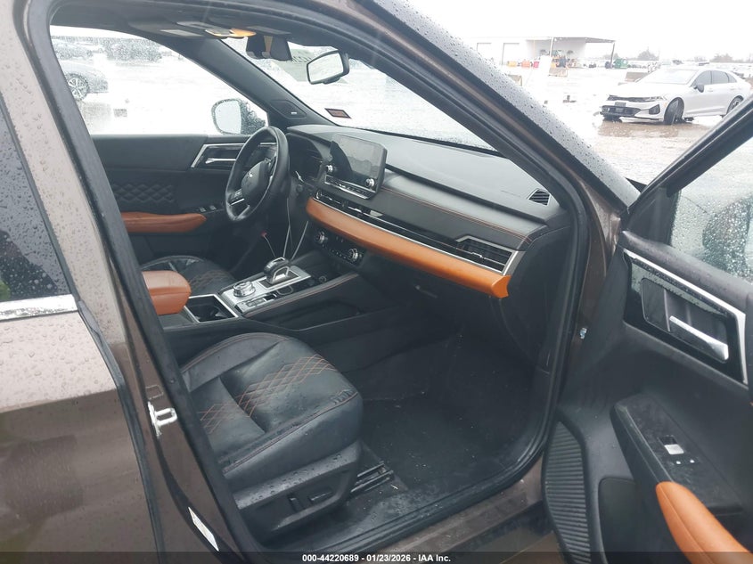 2022 Mitsubishi Outlander Sel 2.5 2Wd/Sel Special Edition 2Wd