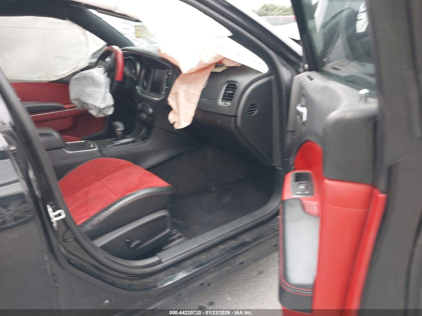 2015 Dodge Charger Road/Track