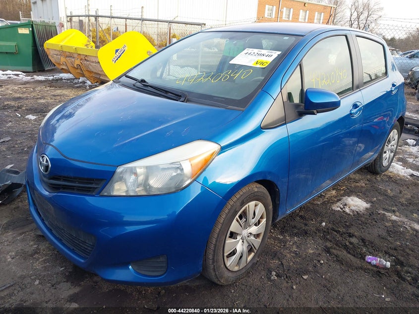 2012 Toyota Yaris Le