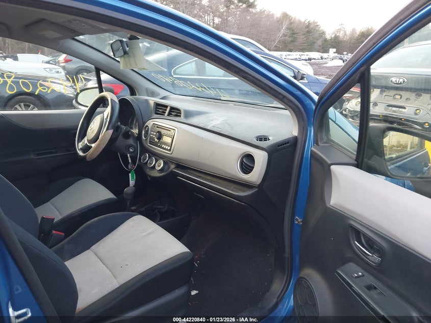 2012 Toyota Yaris Le