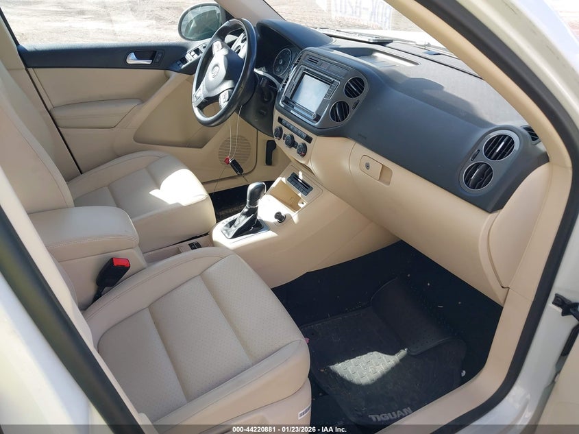 2017 Volkswagen Tiguan 2.0T/2.0T S