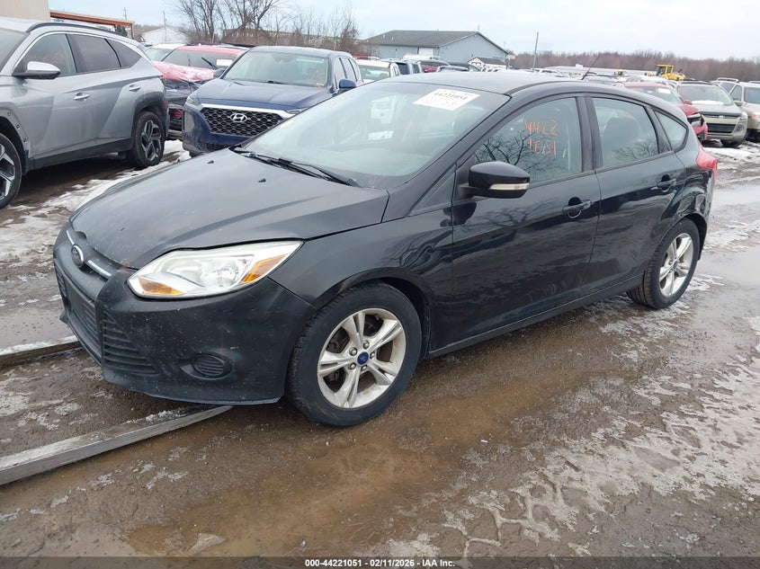 Vin: 1fadp3k27el240221, lot: 44717094, ford focus se 20142