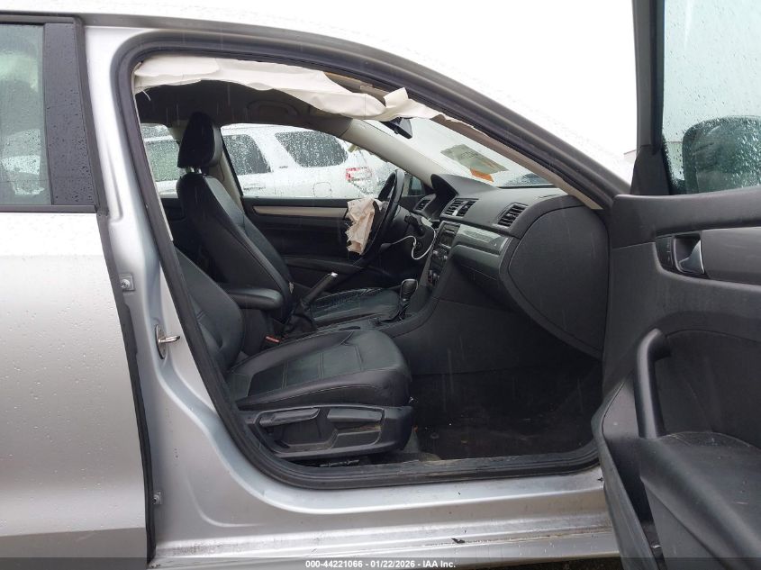 2015 Volkswagen Passat 1.8T Wolfsburg Edition