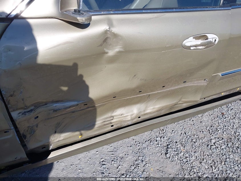 2002 Hyundai Sonata Gls/Lx VIN: KMHWF35H62A555228 Lot: 44221095