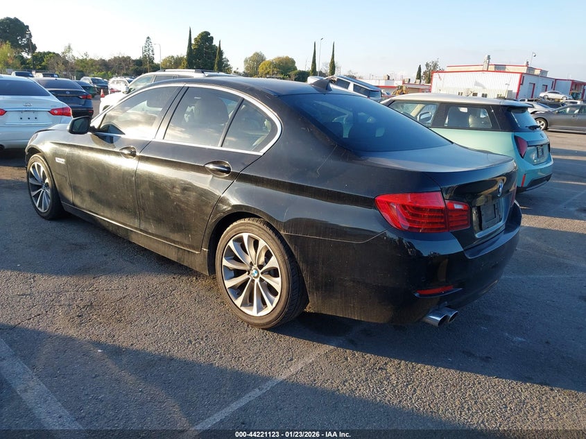 2016 BMW 528I
