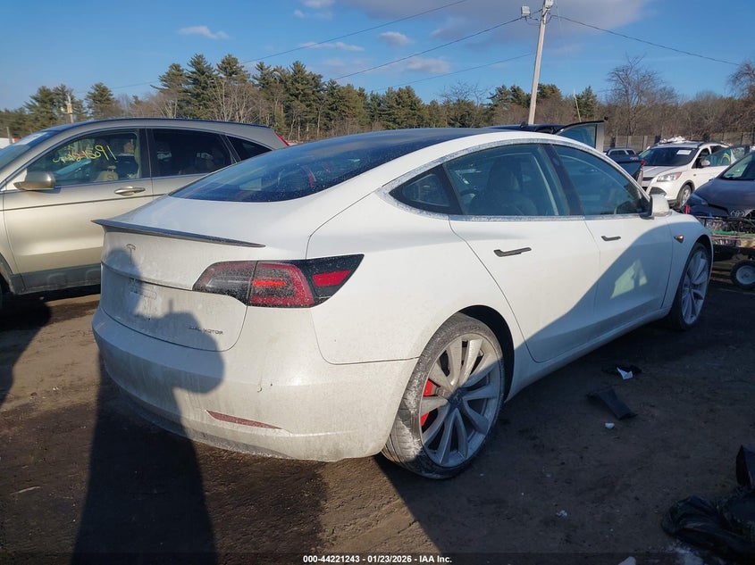 2018 Tesla Model 3 Long Range/Performance