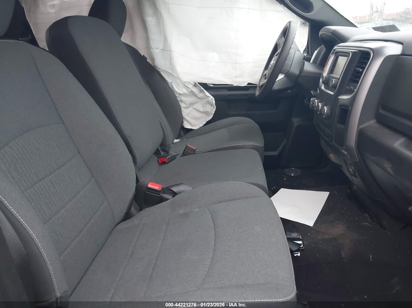 2022 Ram 1500 Classic Warlock 4X4 6'4 Box