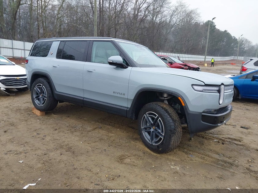 2025 Rivian R1S Adventure Dual Motor Large Pack/Adventure Dual Motor Max Pack