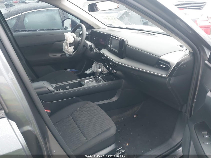 2025 Nissan Kicks S Intelligent Awd